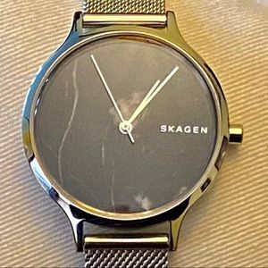 Skagen Ladies Marble Face, Mesh Band Watch
